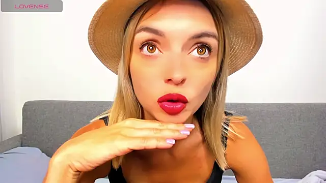  ellen meow  online show from September 2025 07:48:01 PM