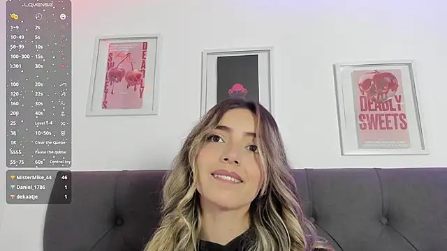 Snapshot of IsadoraGalle_ chatting on February 2026 02:26:02 PM IsadoraGalle online show from February 2026 02:26:02 PM