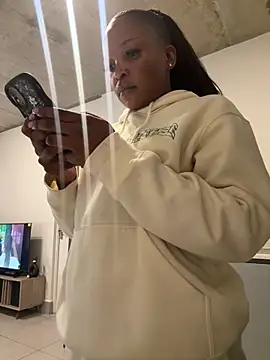 slimcateee online show from April 2026 09:46:02 AM