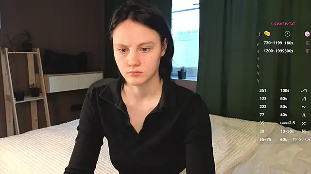 MaryCoopeer online show from October 2025 05:11:02 AM