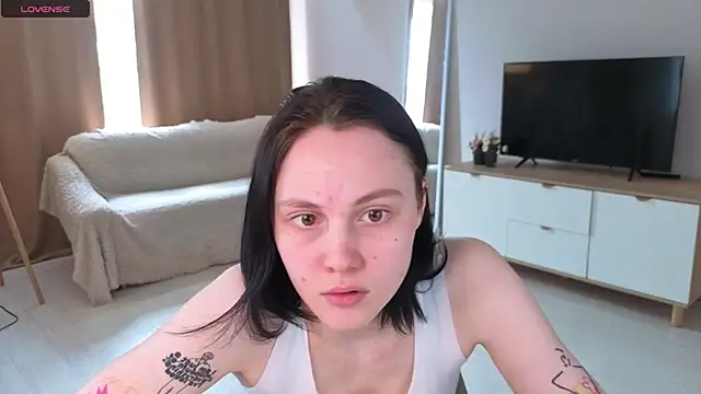 Snapshot of MaryCoopeer chatting on May 2026 05:58:02 AM MaryCoopeer online show from May 2026 05:58:02 AM