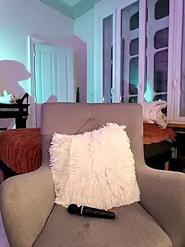 emma4xxx online show from December 2024 11:21:01 PM