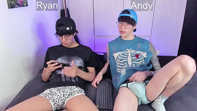 Aventure Twinks online show from December 2024 11:26:02 PM