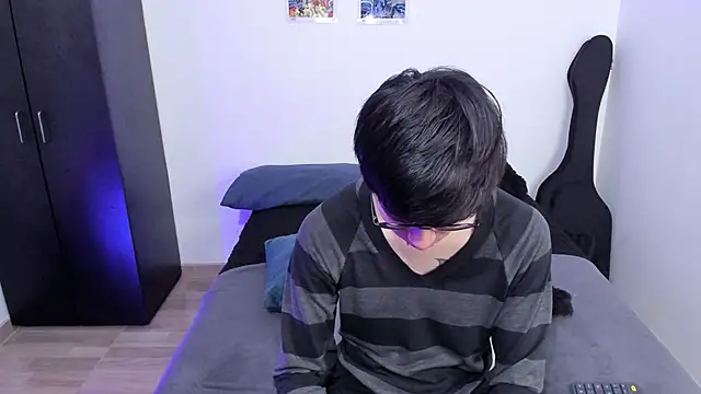 Aventure Twinks online show from March 2025 07:54:02 PM