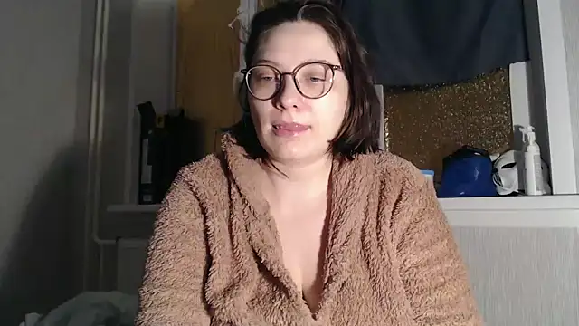 Snapshot of Nina7HotCherry chatting on January 2025 06:57:01 PM Nina7HotCherry online show from January 2025 06:57:01 PM