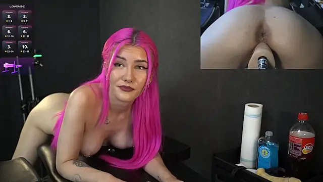 ClaraStylezZ online show from January 2025 02:45:01 PM