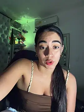 ZarahEvans online show from May 2026 06:34:02 PM