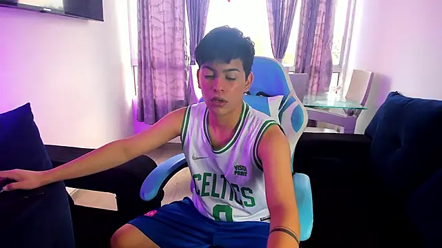 Franco Rizzo  online show from January 2025 04:26:01 PM