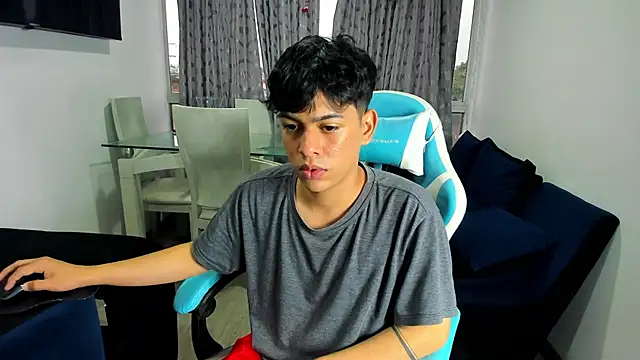 Franco Rizzo  online show from February 2025 10:51:02 PM