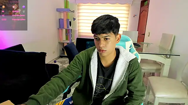 Franco Rizzo  online show from September 2025 09:47:02 PM