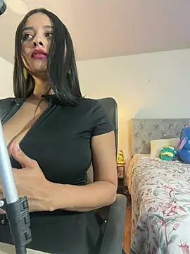 Snapshot of allie_jonesboobs chatting on April 2026 04:52:01 PM allie jonesboobs online show from April 2026 04:52:01 PM