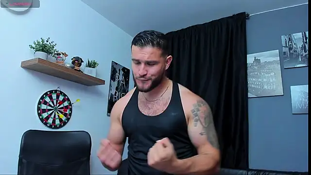 Snapshot of AndrewDiaz chatting on January 2025 11:30:01 PM AndrewDiaz online show from January 2025 11:30:01 PM