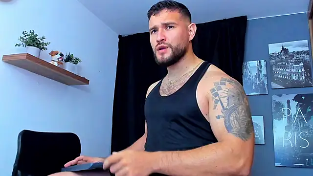 Snapshot of AndrewDiaz chatting on November 2025 05:07:02 AM AndrewDiaz online show from November 2025 05:07:02 AM