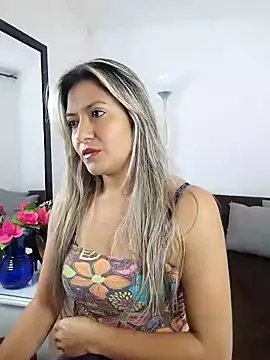 valeriahunter1 online show from March 2025 10:10:01 PM