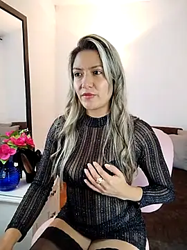 valeriahunter1 online show from March 2025 09:54:02 PM