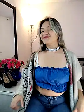 valeriahunter1 online show from October 2025 10:19:01 PM