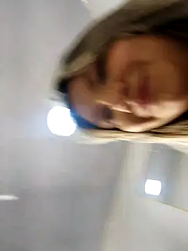 Snapshot of valeriahunter1 chatting on February 2026 10:39:01 PM valeriahunter1 online show from February 2026 10:39:01 PM