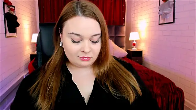 Snapshot of KimberlyMaran chatting on November 2025 04:18:02 PM KimberlyMaran online show from November 2025 04:18:02 PM