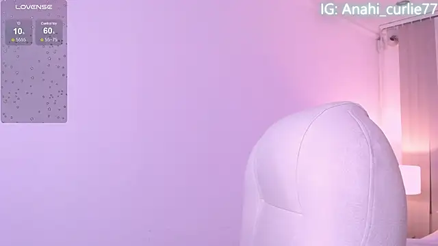 Snapshot of anahi_curlie1 chatting on March 2025 04:03:01 AM anahi curlie1 online show from March 2025 04:03:01 AM