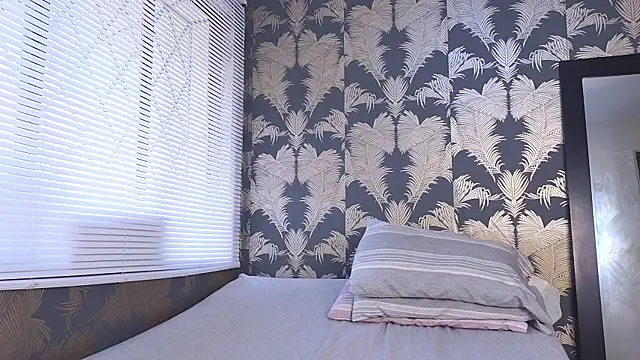 Snapshot of tatiana_big_ass_boobs chatting on February 2026 02:11:02 PM tatiana big ass boobs online show from February 2026 02:11:02 PM