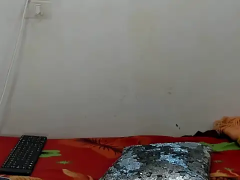 aliissa more online show from May 2026 07:53:02 PM
