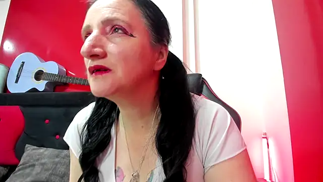 Andrefoxx  online show from November 2025 04:12:01 AM