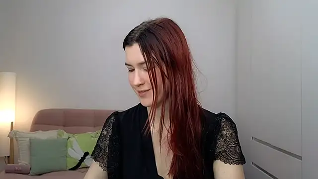 AliciaNewell online show from November 2025 03:36:02 PM