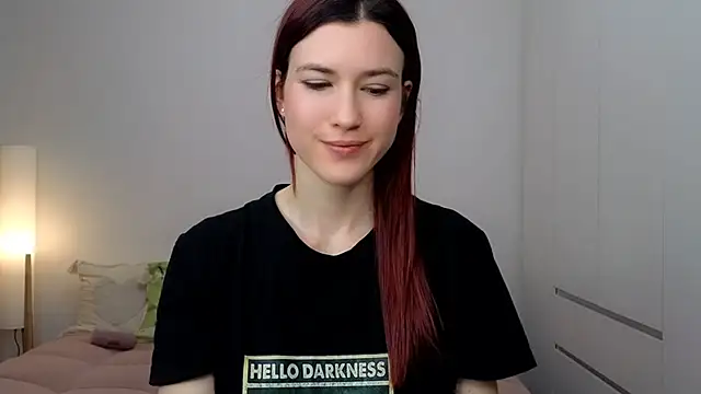 AliciaNewell online show from November 2025 06:50:01 AM