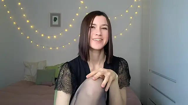 AliciaNewell online show from May 2026 07:27:01 AM