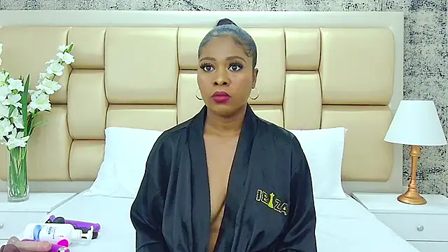 AlisonTravis online show from December 2024 03:44:02 AM