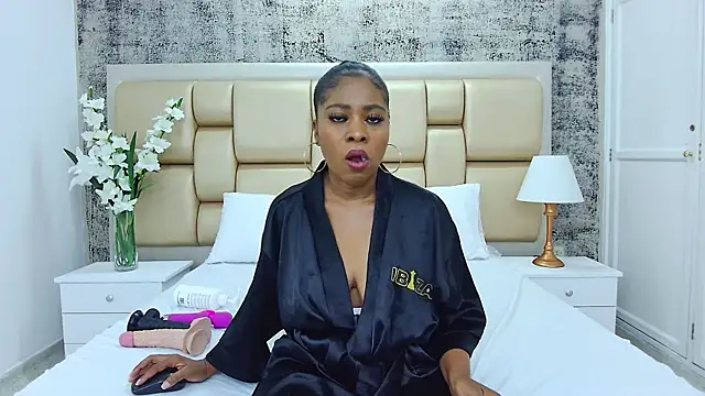 AlisonTravis online show from January 2025 07:03:01 AM