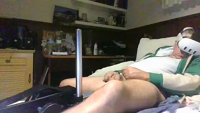 parejamlga58 online show from December 2024 01:47:02 AM