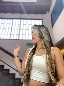 Emilia Bakerr online show from January 2025 09:31:02 PM