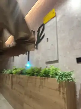 Emilia Bakerr online show from January 2025 06:43:01 PM