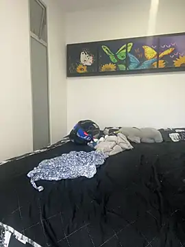 MrsFoucher online show from March 2025 10:52:02 PM