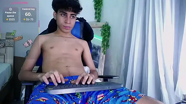 huge armound online show from October 2025 02:00:02 AM