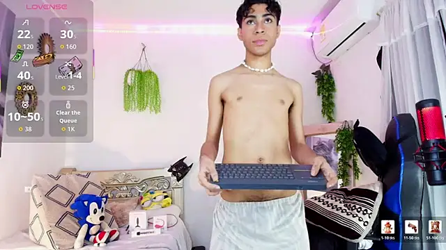 huge armound online show from March 2026 10:15:01 PM