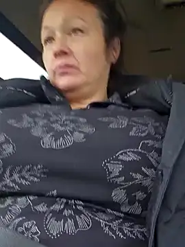 sweetkitty111 online show from December 2024 07:08:02 PM