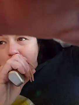 sweetkitty111 online show from February 2025 08:22:01 PM