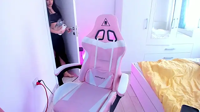 KaylaLaine online show from March 2025 06:24:02 AM