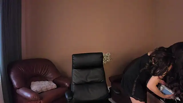 KaylaLaine online show from February 2026 07:45:01 AM