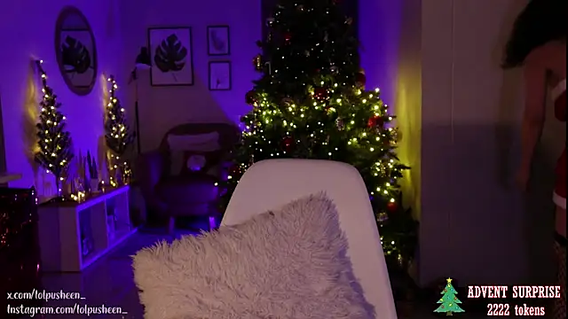 JulietteDee online show from December 2024 02:14:02 AM