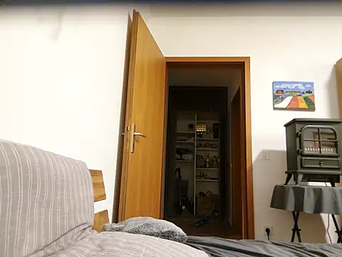 noidentiti online show from December 2024 11:26:02 PM