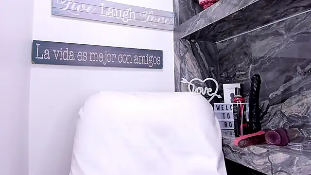 miss danika online show from January 2025 02:07:01 PM