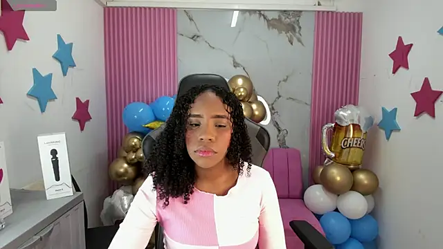 lia 16 online show from September 2025 10:52:01 AM