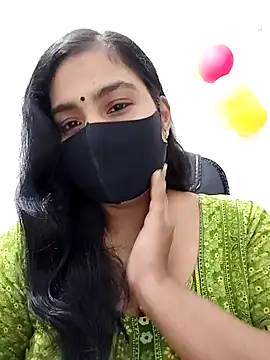 Snapshot of Ritusri_Dotta chatting on February 2025 05:37:01 PM Ritusri Dotta online show from February 2025 05:37:01 PM