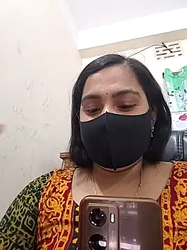 Snapshot of Ritusri_Dotta chatting on February 2026 06:37:02 PM Ritusri Dotta online show from February 2026 06:37:02 PM