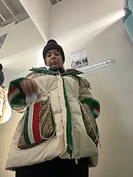 LikaCat online show from January 2025 07:14:02 AM