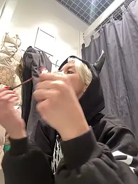 LikaCat online show from February 2025 04:19:02 AM