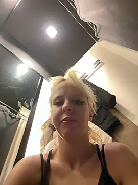 LikaCat online show from February 2025 07:13:02 AM